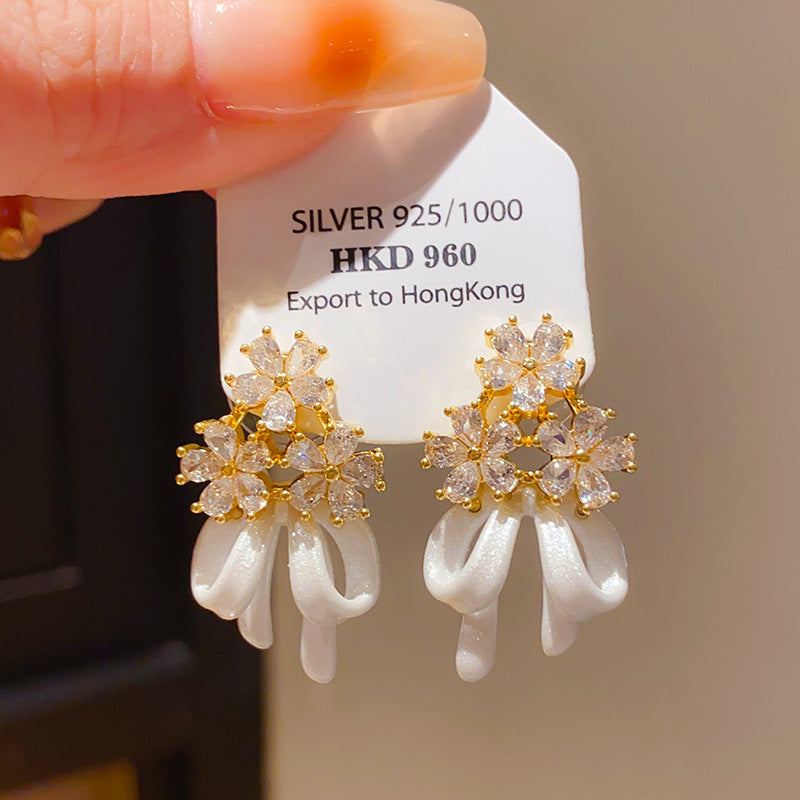 Dainty Dangle Earring - Blind Bag