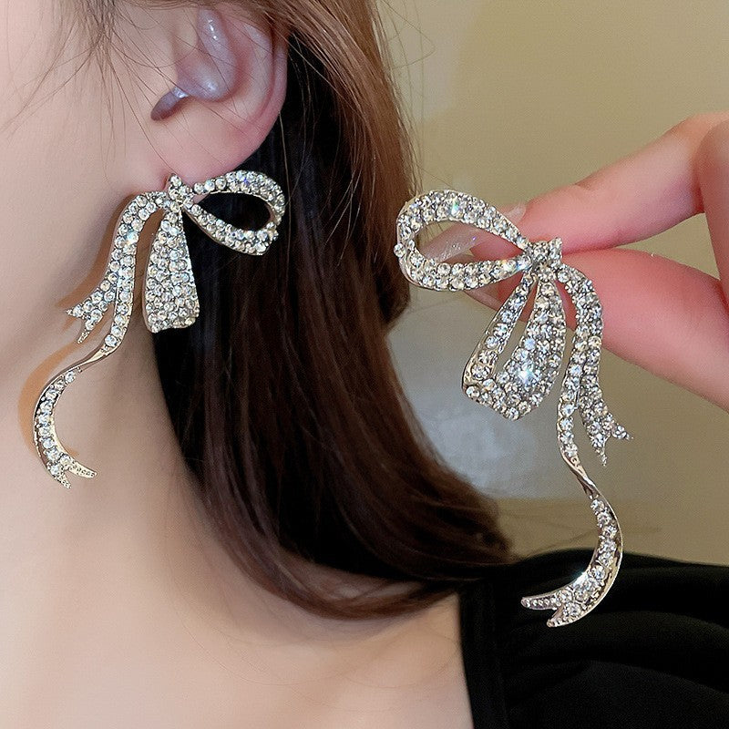 Shiny Dangle Earring - Blind Bag