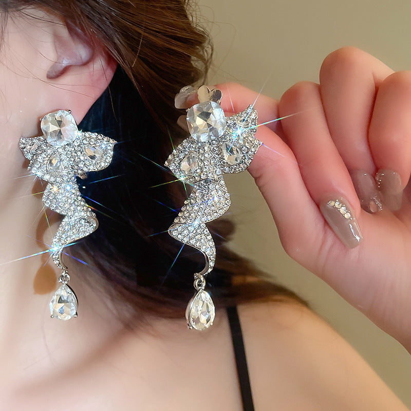 Shiny Dangle Earring - Blind Bag